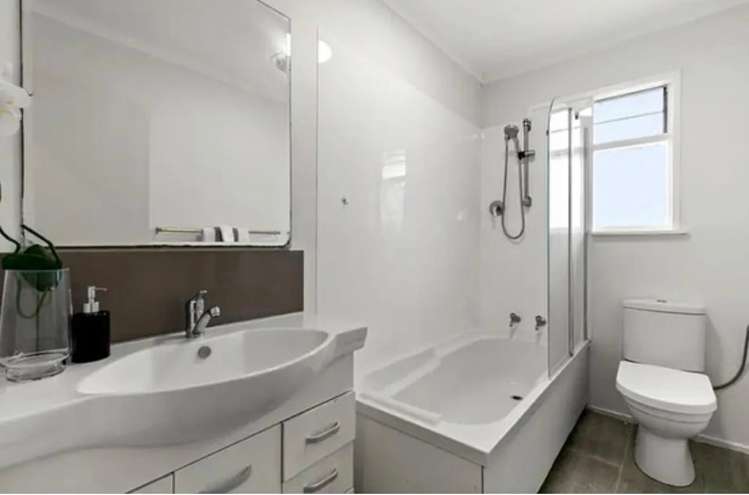 8/2a Ewenson Ave One Tree Hill_7