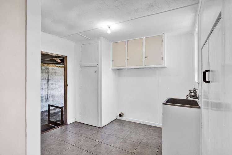 382 South Road Omata_25