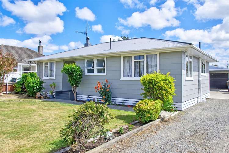 5 Surrey Street Solway_1