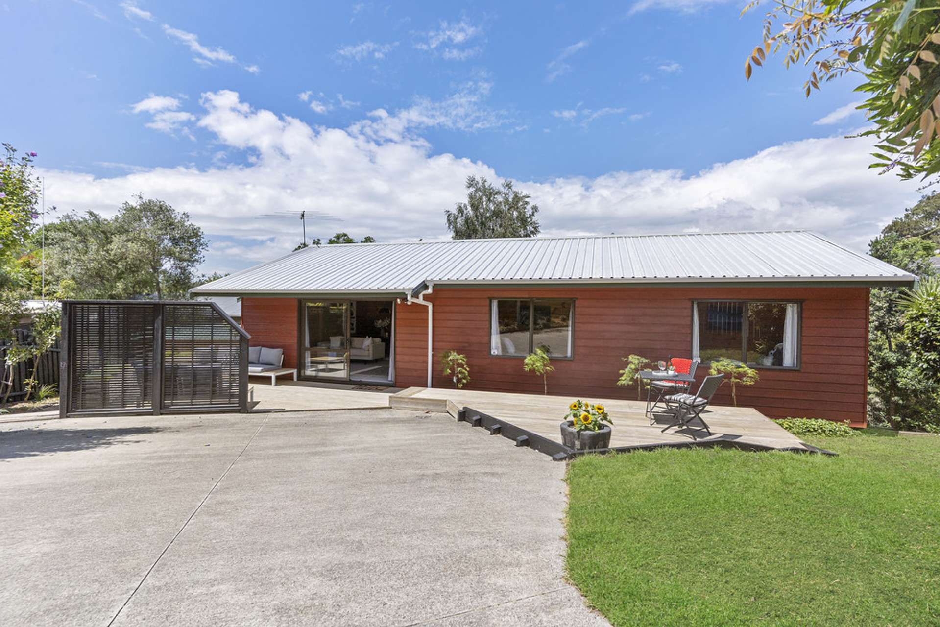 10 Woodhams Street Beach Haven_0