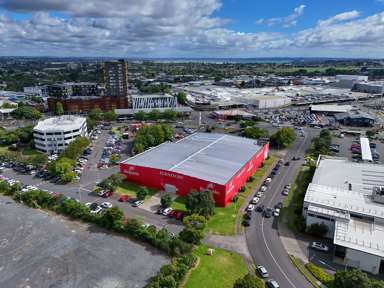 3-5 Crown Lynn Place_3