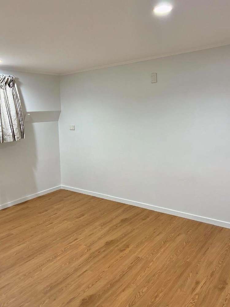 26A Hepburn Road 1669_5