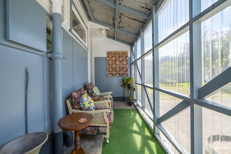 11 William Benton Street Featherston_18