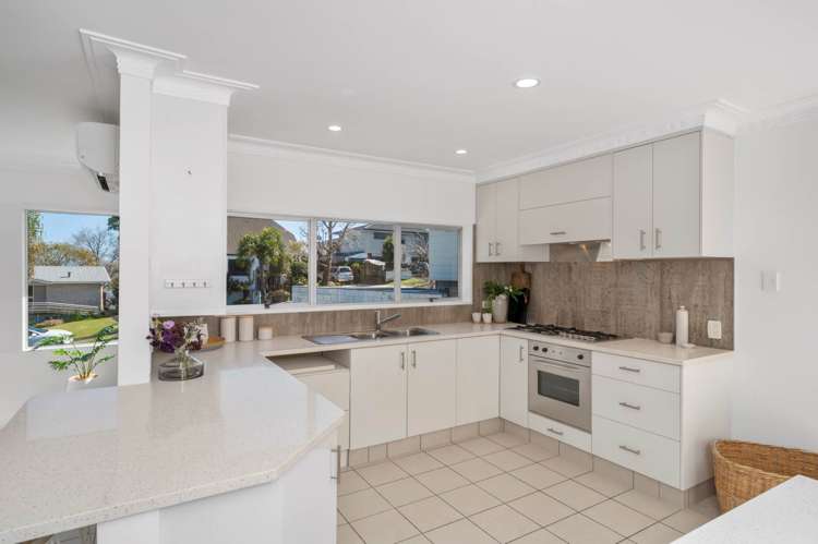 86 Princess Road Bellevue_8