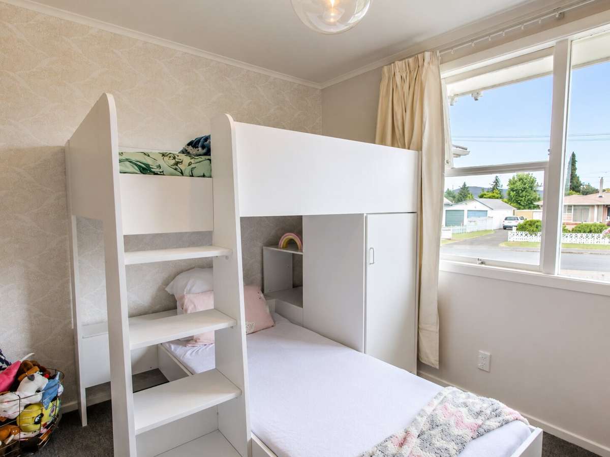 65 Mount View Drive_5
