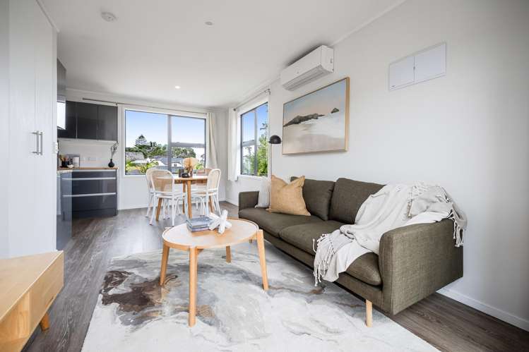 35 Rock Isle Road Torbay_45