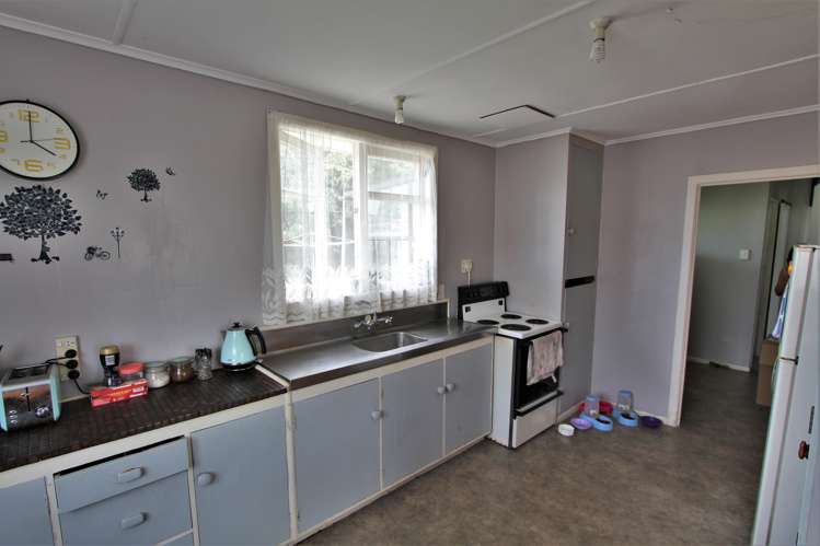 22 Girvan Place Tokoroa_3