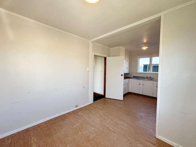 20 Bournemouth Cr Aranui_4