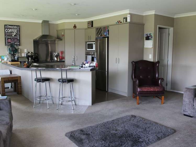 4 Daniel Crescent Cambridge_12