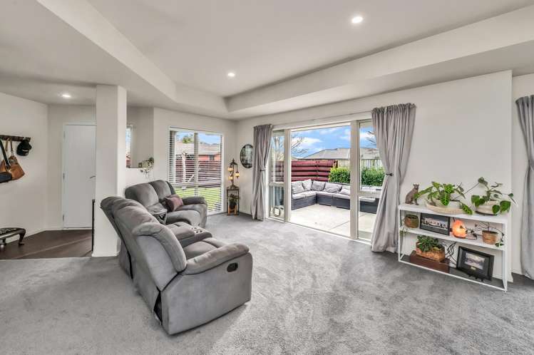 244 Southfield Drive Lincoln_9