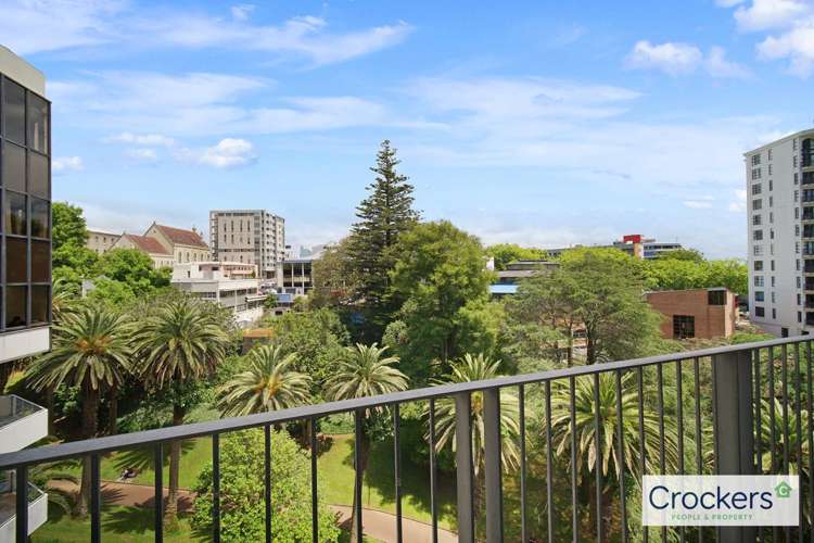 5C/14-18 Scotia Place 10015_9