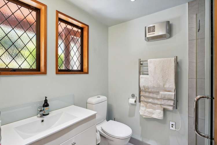 8 Lake Avenue Frankton_12