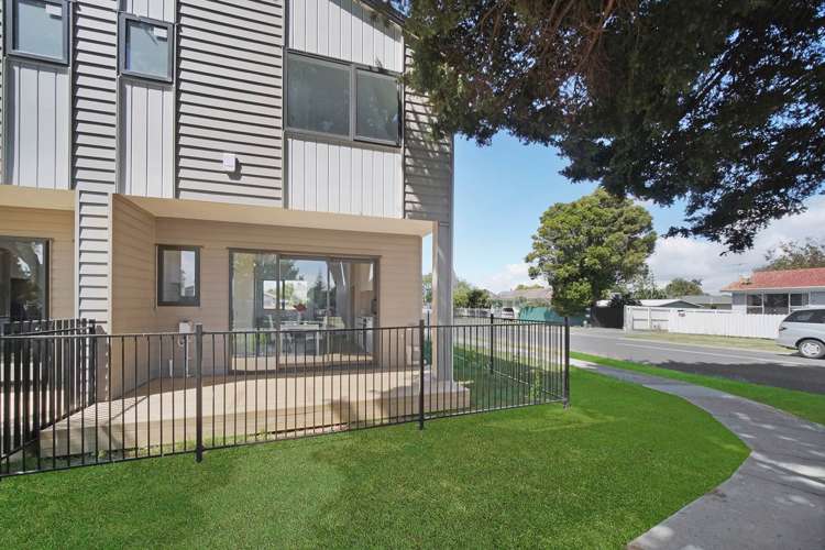 1-8, 32 Sunlands Drive Manurewa_11