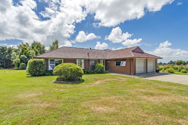 353 Swamp Road Springfield_16