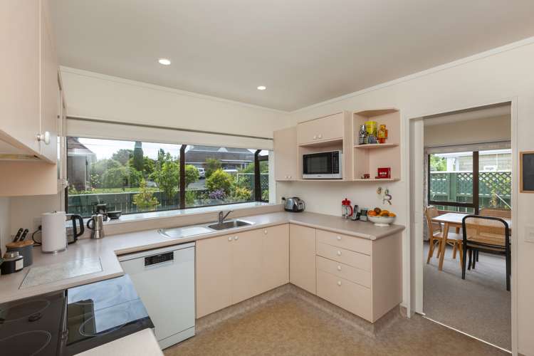 113 Hillcrest Road Raumati Beach_10