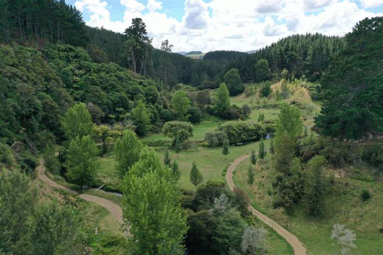 9 Karapiro Road Karapiro_39