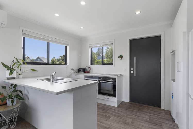 48 Beachlands Road Beachlands_28