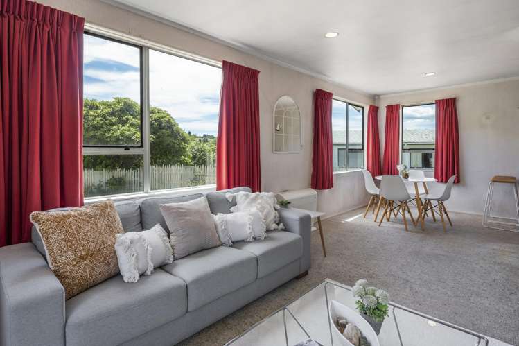 3 Paul Street Pukehangi_3