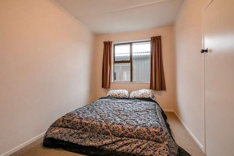 7 Warwick Crescent Taradale_7