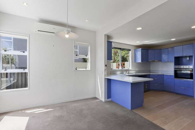 2/5A Madeley Road Mount Pleasant_15
