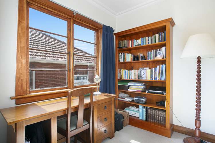 135 Forfar Street Clyde Hill_11