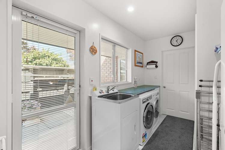 5 Amesbury Mews Avonhead_22