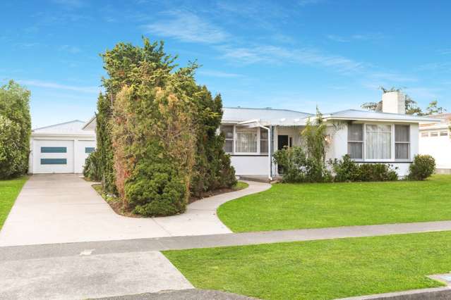 1035 Aberdeen Road Te Hapara_1