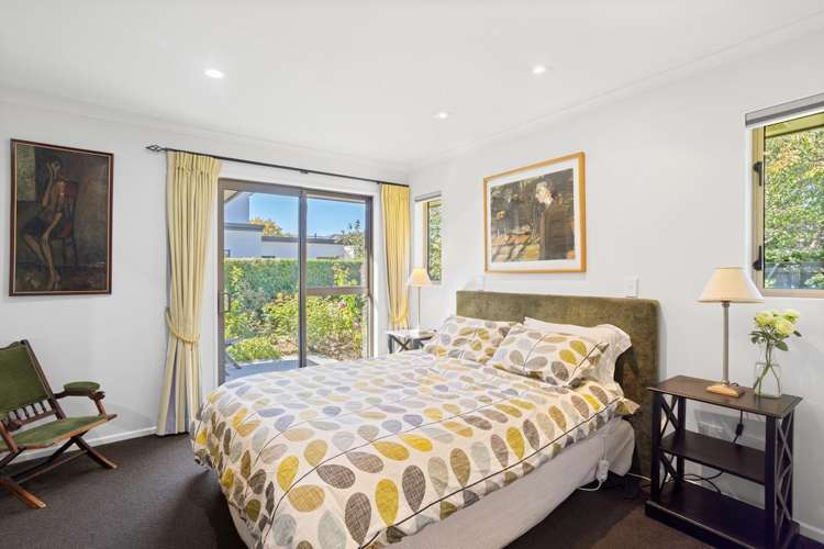 6 Evesham Lane Springlands_14