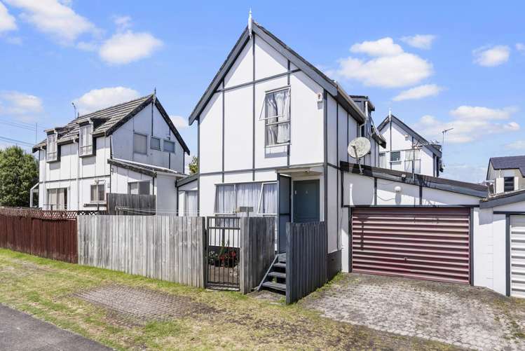 6/69 Kenderdine Road_1