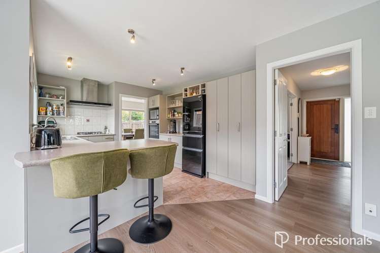 95 Redvers Drive Belmont_5