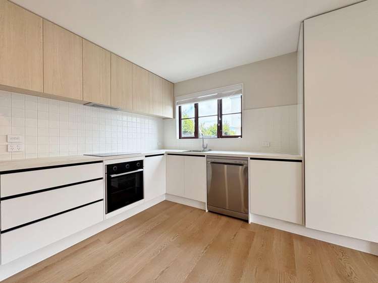 4/402 Wilsons Rd N Waltham_3