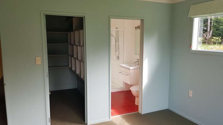 97 Tongue Road Balclutha_7