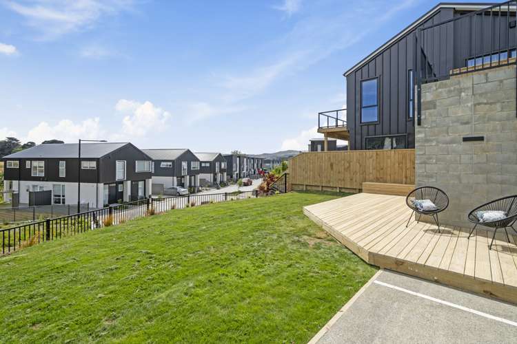 38 Hokioi Drive Porirua_21