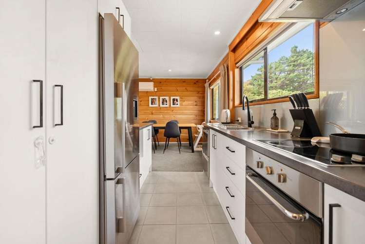 115 Mark Avenue Grenada Village_8