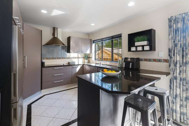 17E Watson Avenue_2