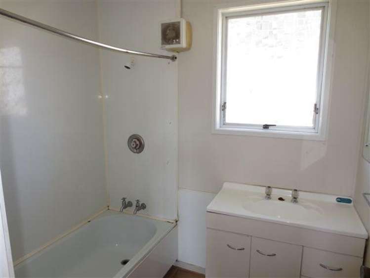 27 Neems Place Manurewa_4