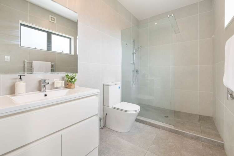 12a Bass Road Albany_21