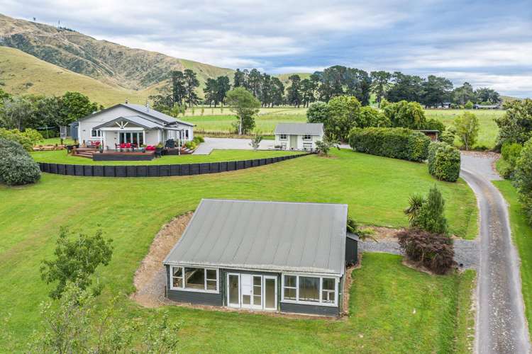 245 Wallace Road Koputaroa_2