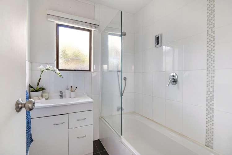 15A Ngahere Views Orewa_16