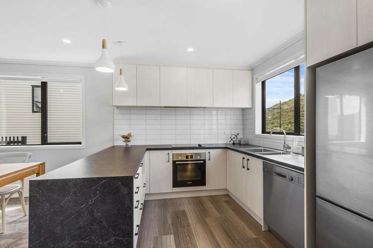 30 Bee Lane Whitby_3