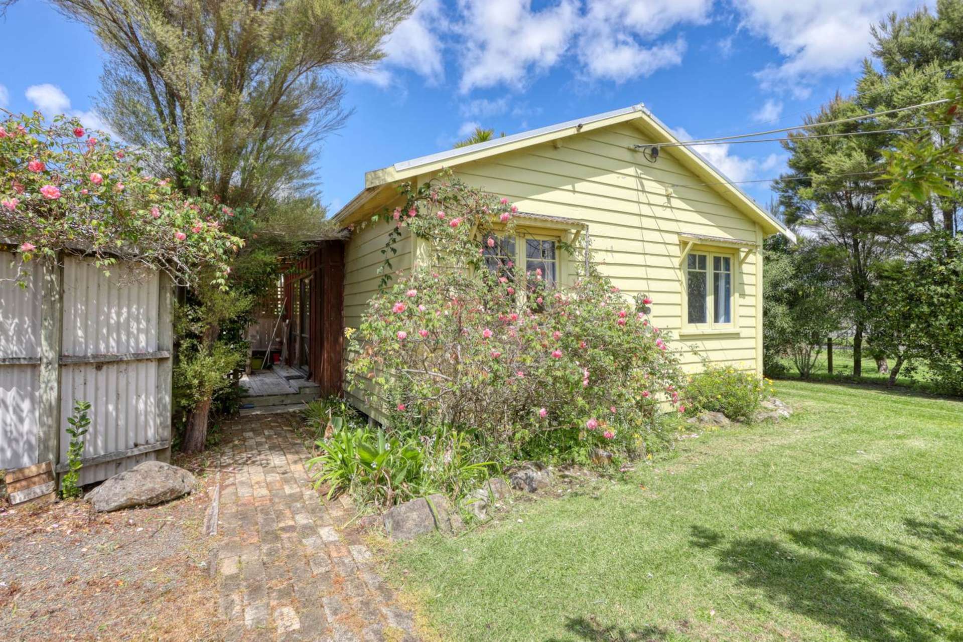 2 Leslie Street Mangawhai_0