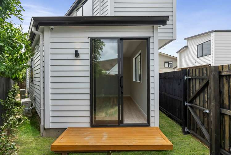 7D Edgewater Grove Orewa_12