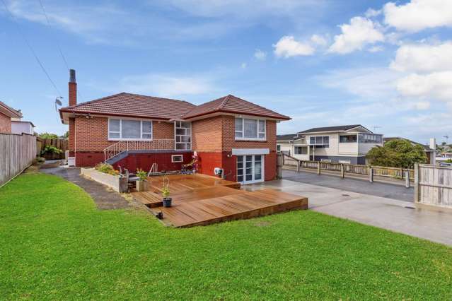 44 White Swan Road Mount Roskill_2