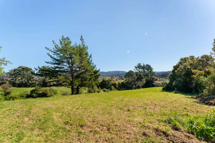 306 Glengarry Road Glen Eden_33