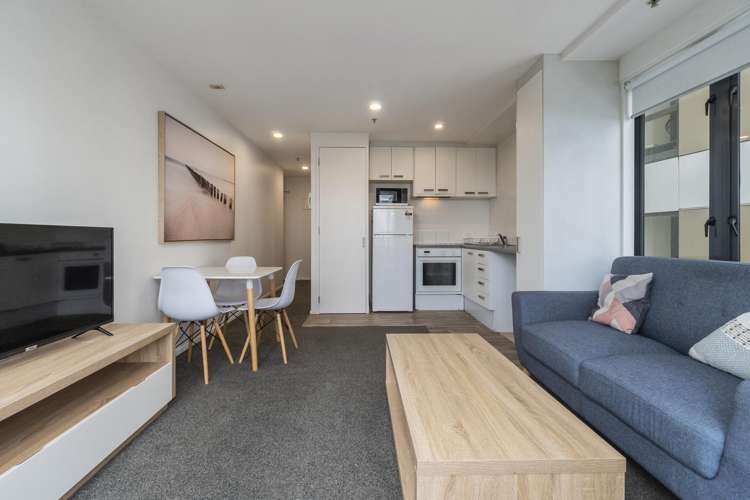 5a/11 Howe Street Freemans Bay_2