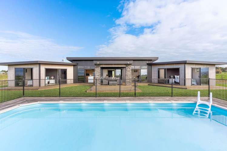 1124B Miranda Road Kaiaua_12
