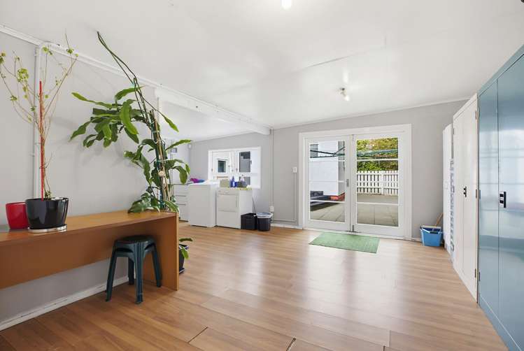 10 Ashleigh Crescent Miramar_16