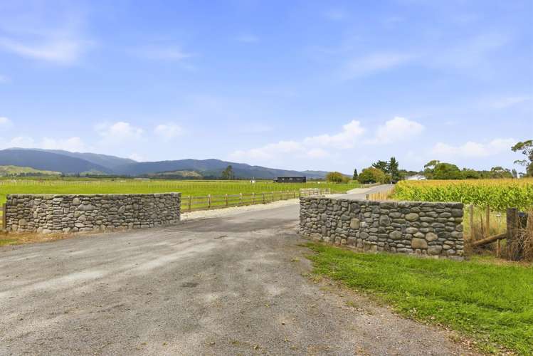 223 Kuku Beach Road and James Farm Lane Levin_16