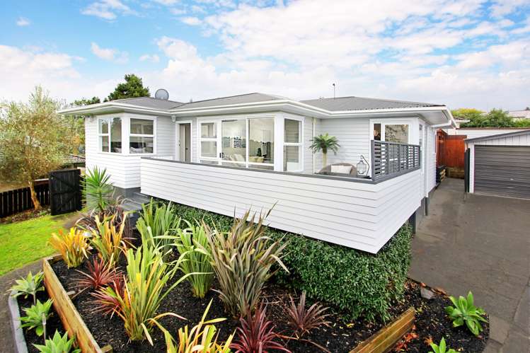 13 Ranger Place Wattle Downs_9