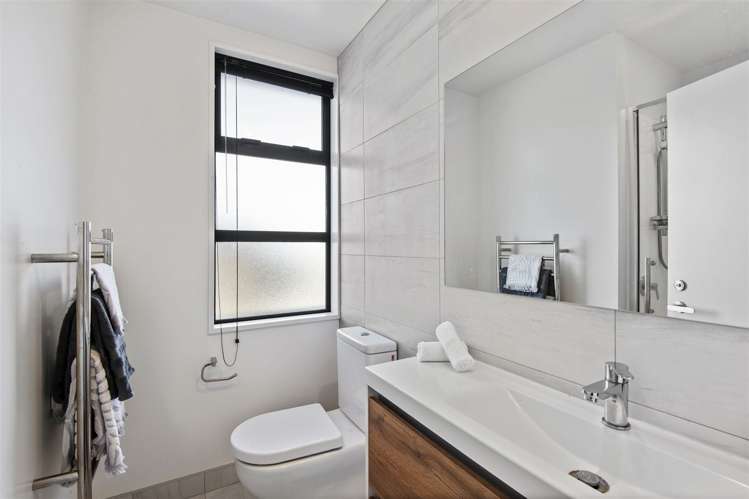 5/68 Barbour Street Waltham_9